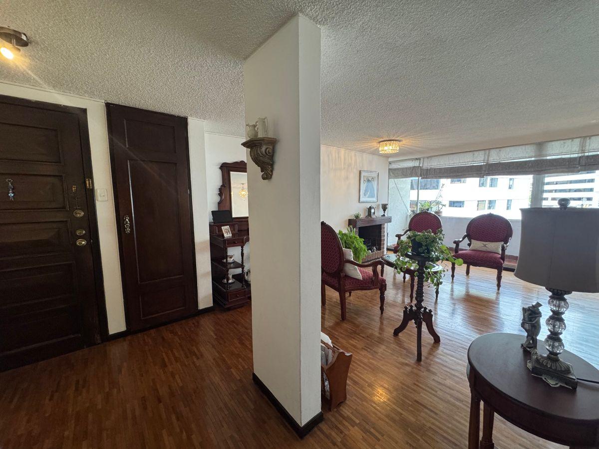 Oportunidad Venta Dpto 120 m². La Carolina. Provincia de Pichincha — imagen 3
