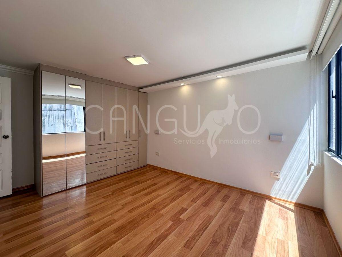 Departamento Remodelado de 3 Dorm. con Terraza en La Granda Centeno — imagen 5