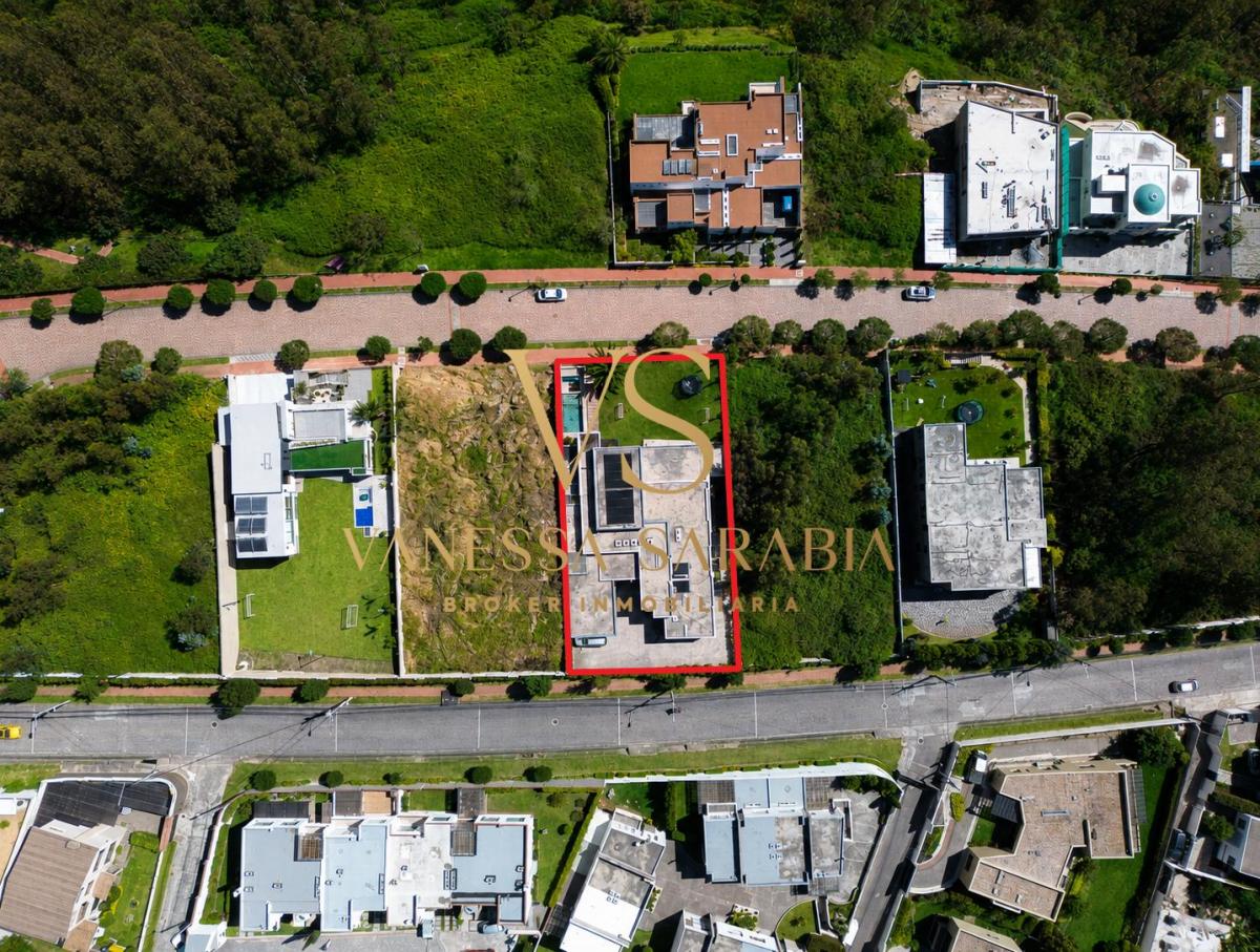 Venta Exclusiva Casa en San Juan de Cumbaya, Quito – Ecuador — imagen 10