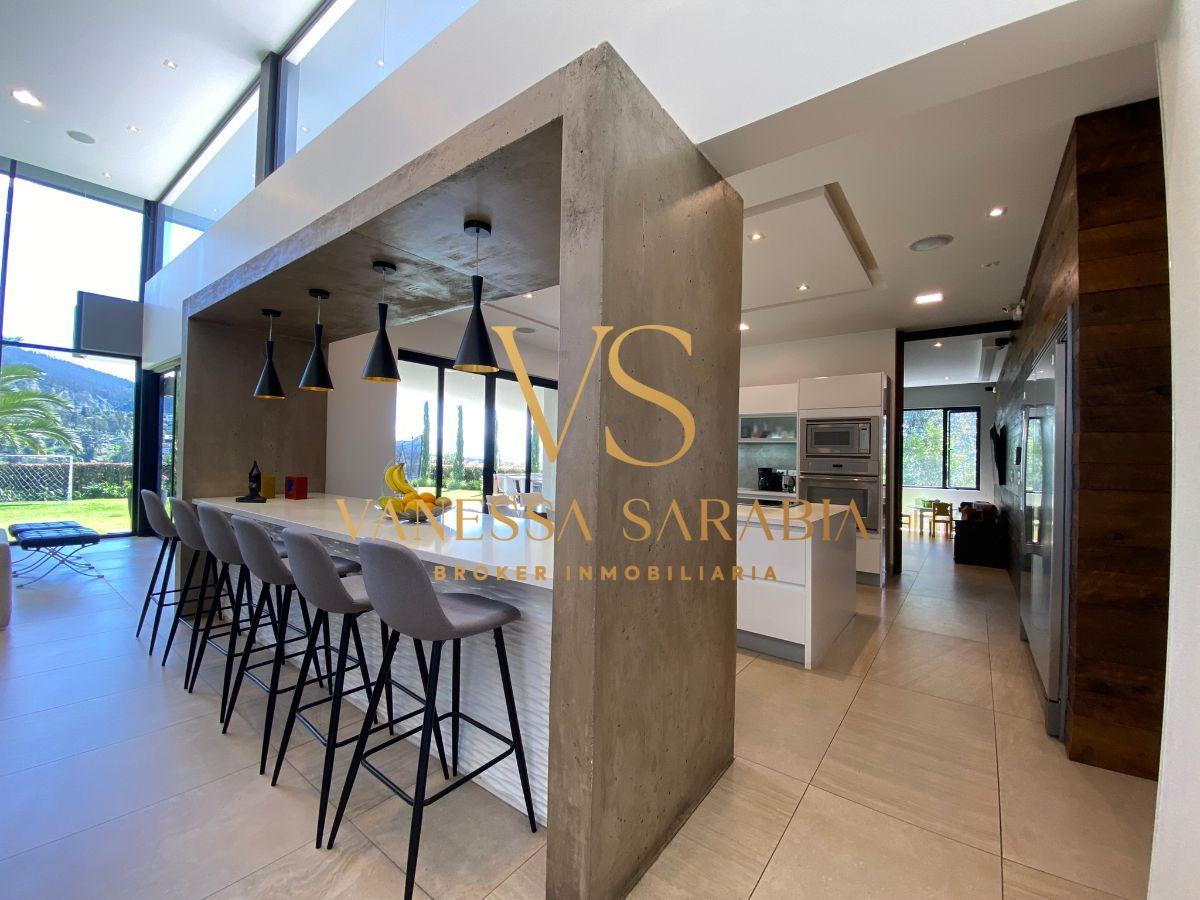 Venta Exclusiva Casa en San Juan de Cumbaya, Quito – Ecuador — imagen 4