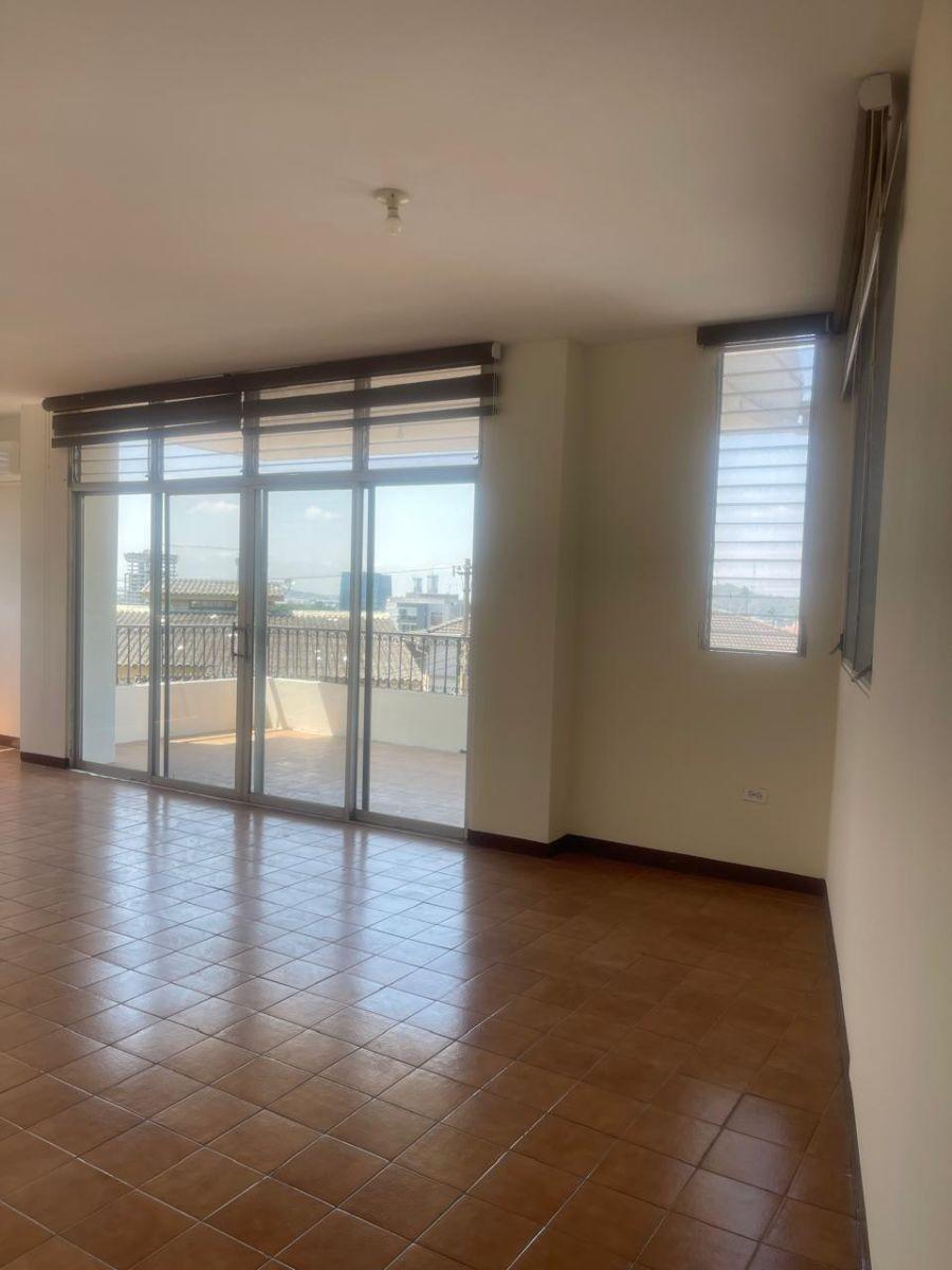 Vendo Departamento, sector Lomas de Urdesa Vista Panorámica. Guayas — imagen 9