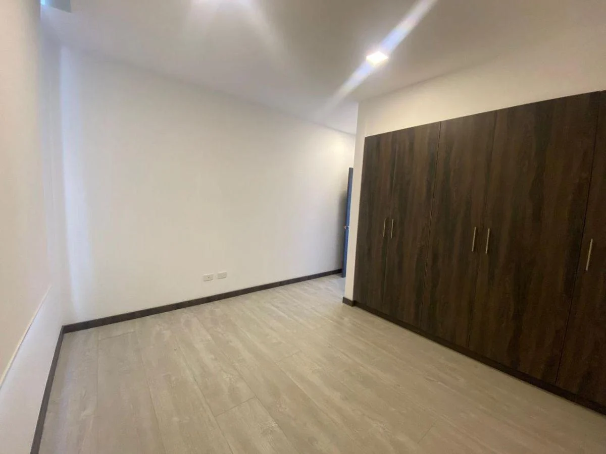 Departamento por Estrenar de 100 m² en Lomas de Monteserrín — imagen 7