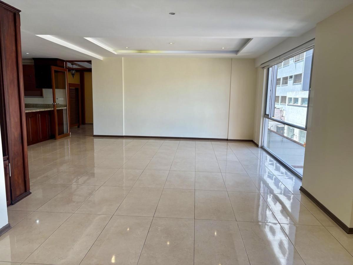Venta Departamento Sector El Batan Cochapata — imagen 9