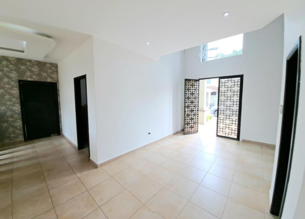 Casa en Venta, 4 Dorm. Urbanización Estancias del Rio, Samborondon, Guayas — imagen 10