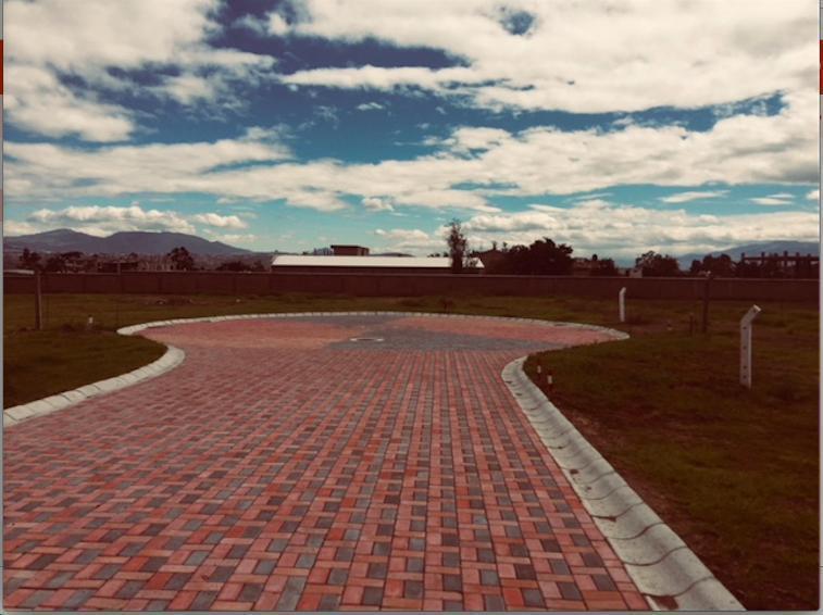 Puembo, Lotización de Venta - 5 Lotes Disponibles — imagen 2