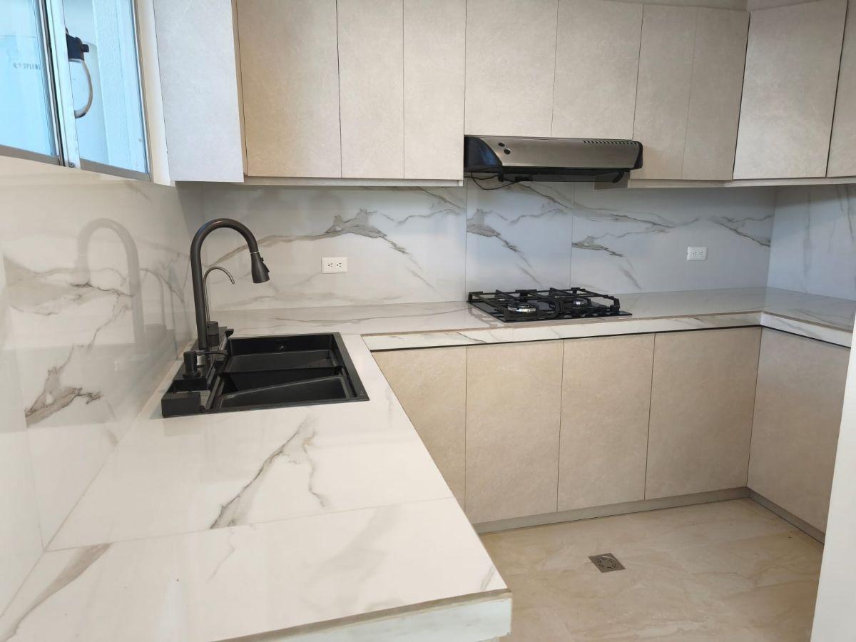 ¡Oportunidad Única! Casa Esquinera en Santa Lucía casa Remodelada en Venta — imagen 6