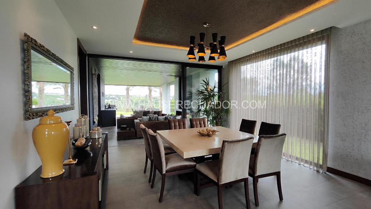 La Casa de Tus Sueños Esta en Venta, Lujo Total, Diseño Exclusivo y La Mejor Vista de Puembo Aquí! — imagen 4