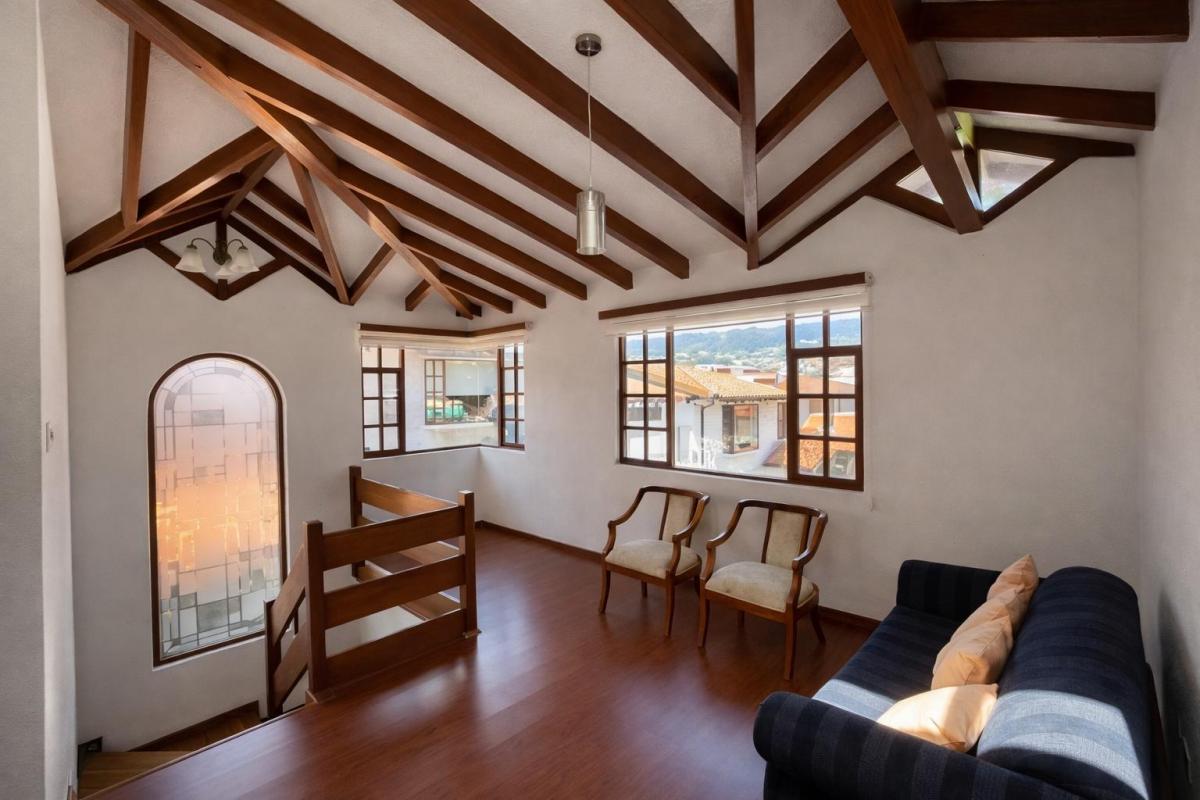 Casa en Venta en Tumbaco Cerca de Ventura Mall | Conjunto Privado — imagen 5