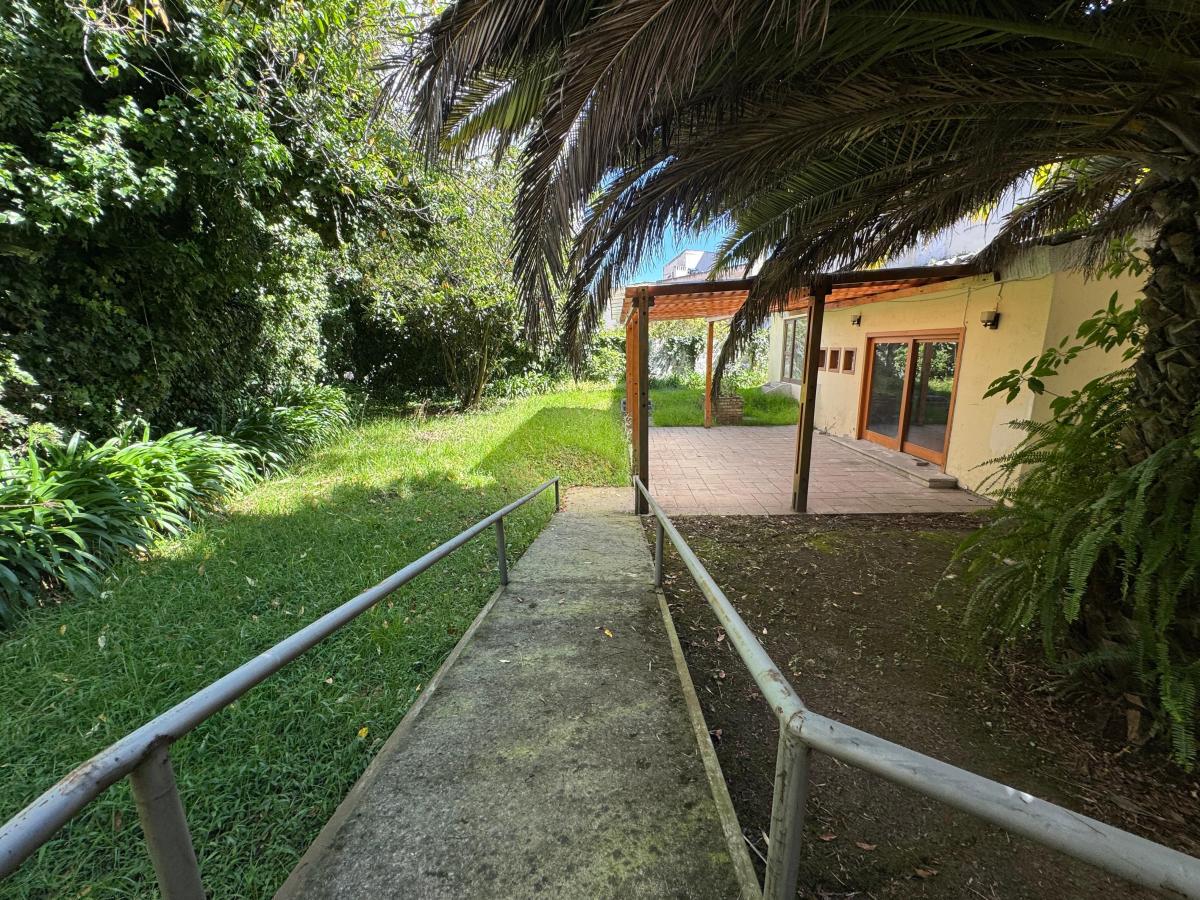 Gran Terreno en Venta en Sector de La Whymper, Oportunidad Ideal Para Constructores E Inversionistas — imagen 5