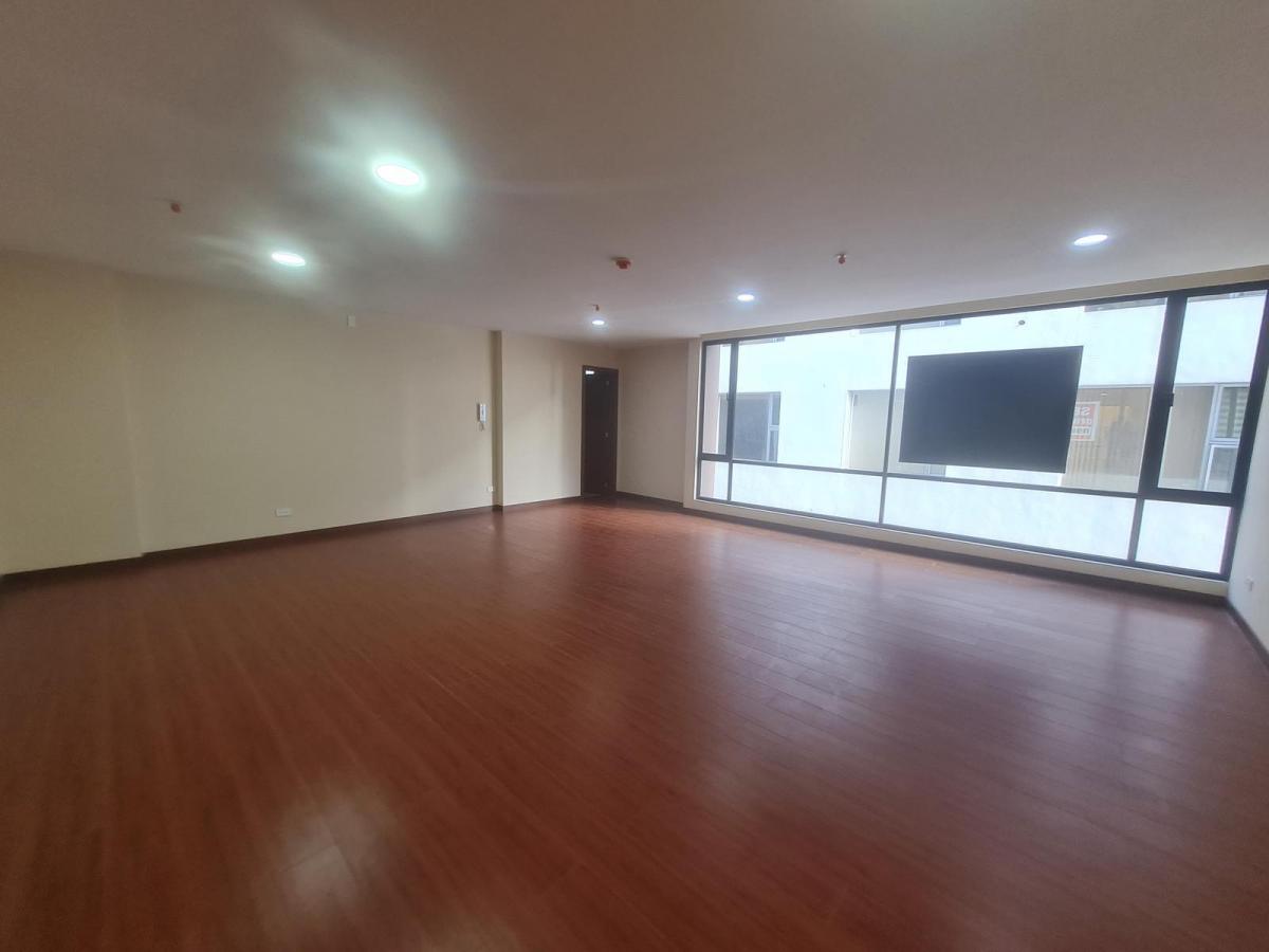 Oficina/consultorio en Venta Sector Voz Andes — imagen 9