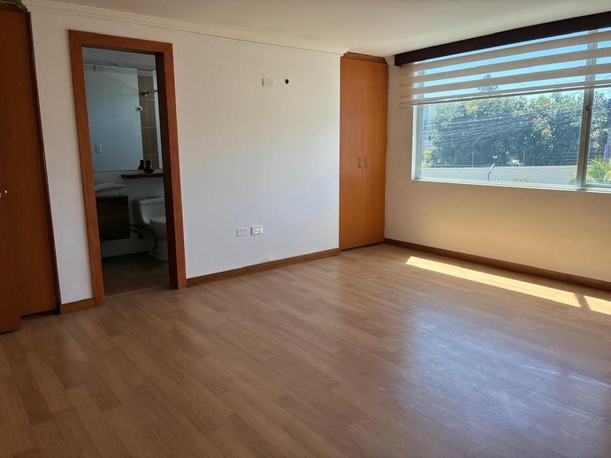 Mga / Venta Casa Rentera, Ideal Para Negocios, Cumbaya — imagen 2
