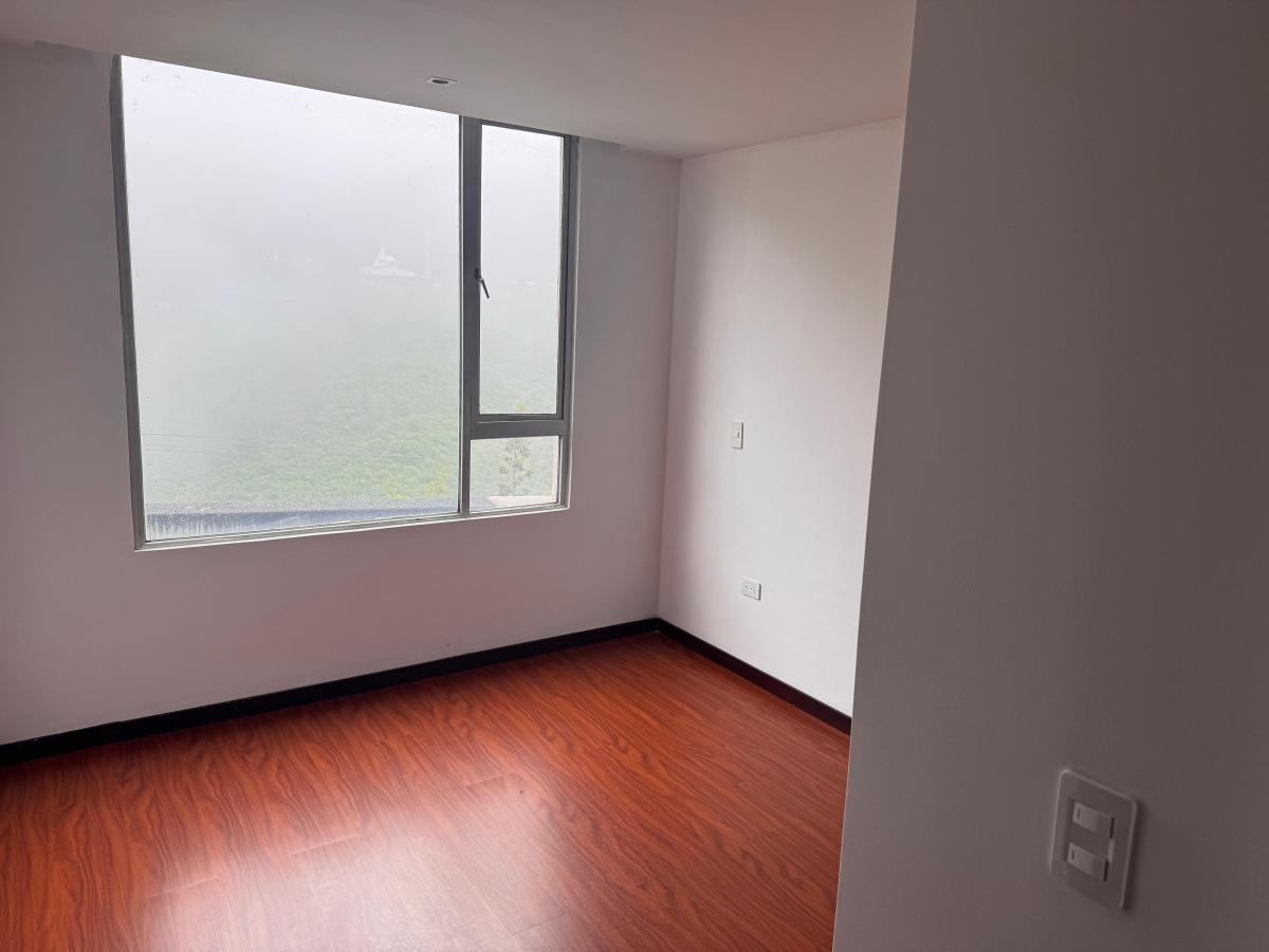 Departamento 3 Dorm. en Lomas de Monteserrin — imagen 2