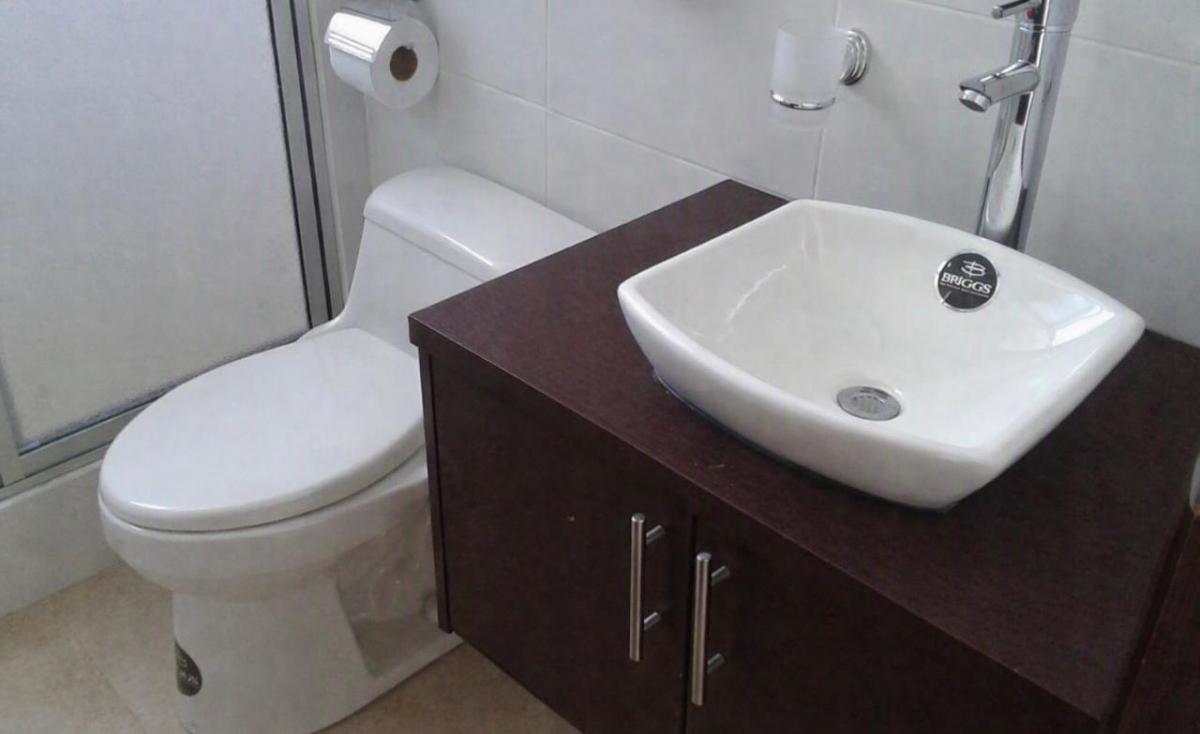 Departamento en Venta Amoblado en Tonsupa, Atacames — imagen 5