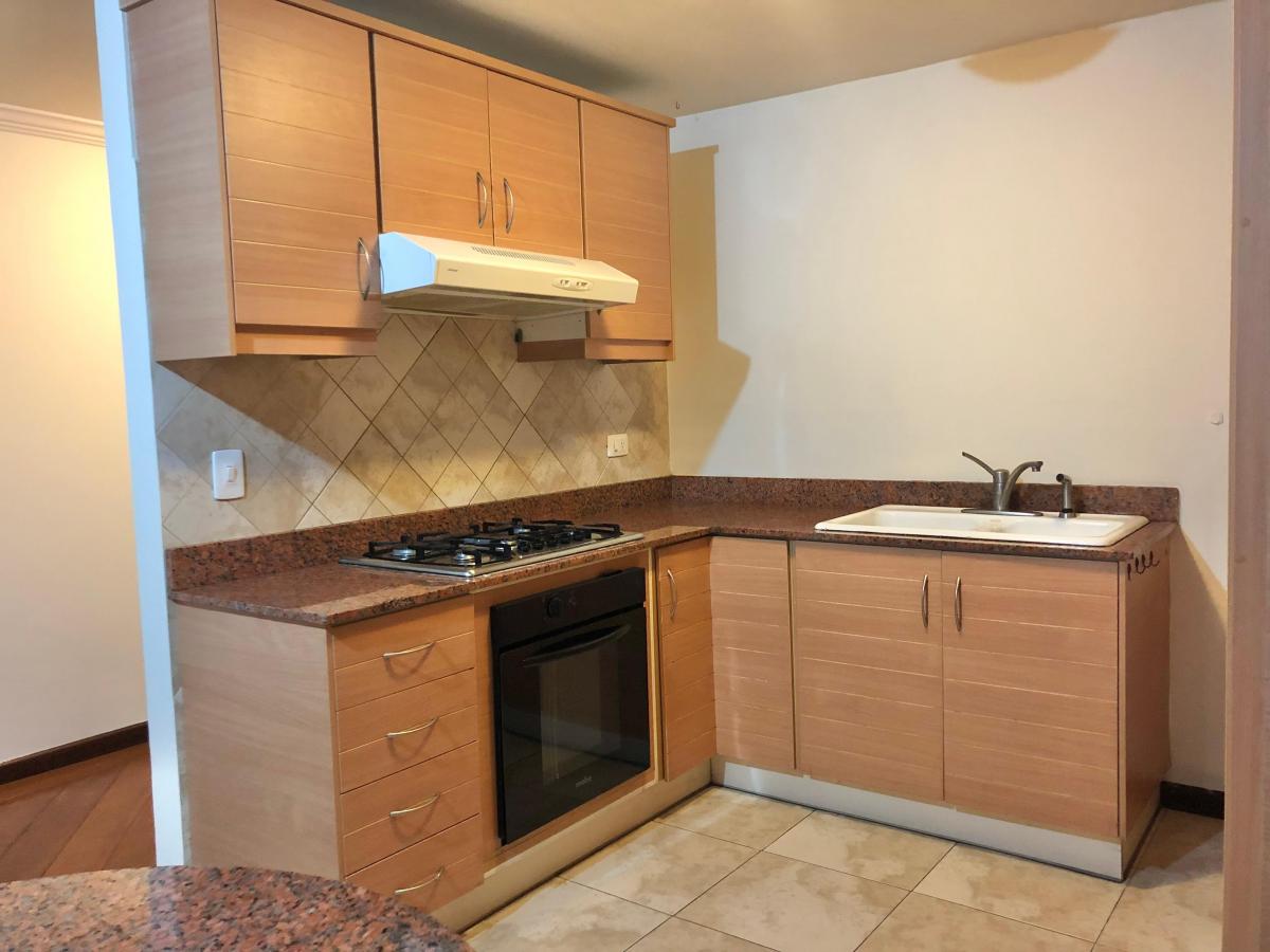 Vendo Departamento 2 Dorm., República del Salvador Ml Asanza — imagen 7