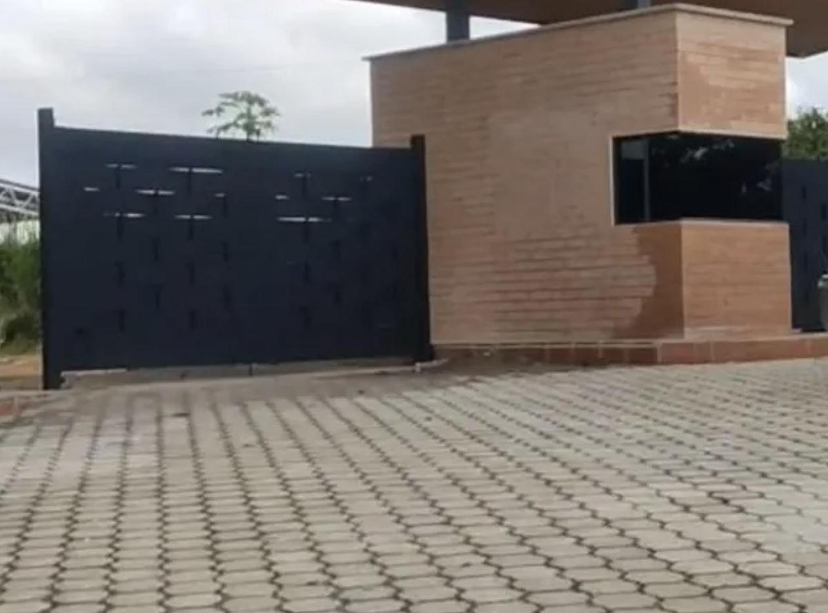 Pedro Vicente Maldonado Lotes de Terreno de 10.000 M — imagen 2