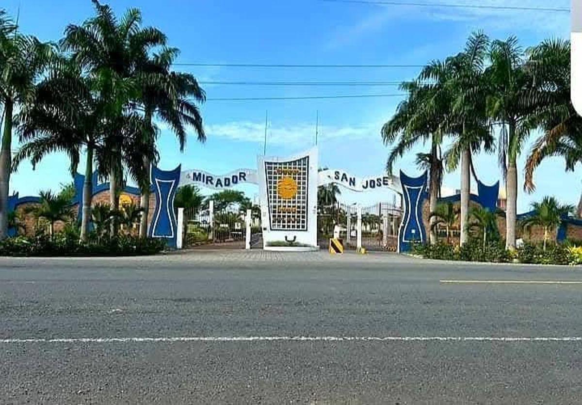 Casa de 155 m² con 2 Dorm. en Venta en Norte de Montecristi, Manabí — imagen 9