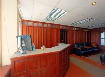Se Vende Oficina Totalmente Amoblada, Edificio Amazonas Plaza (La Mariscal) — imagen 5