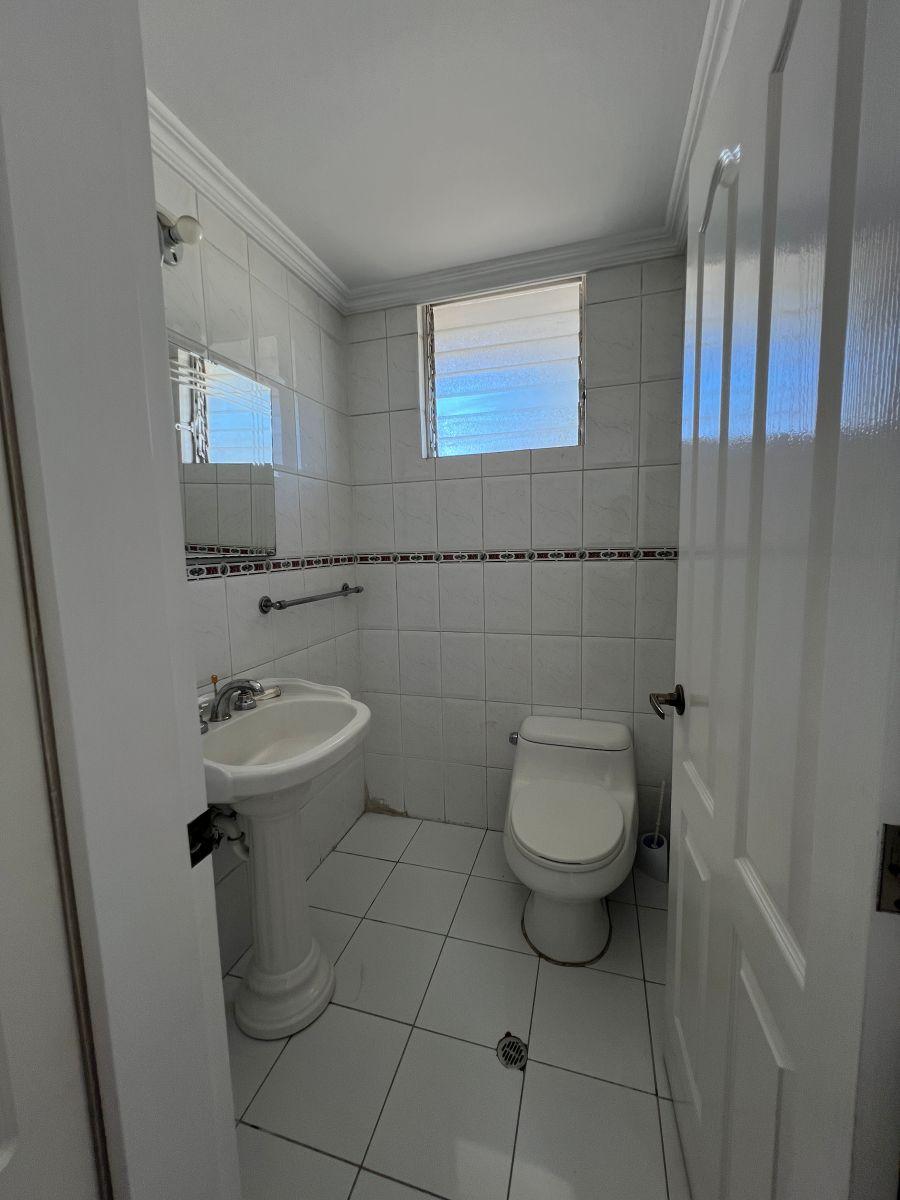 Casa en Venta con 238 m² con Estudio, Sala de Tv, Terraza y 3 Dorm. en Ponceano Alto — imagen 7