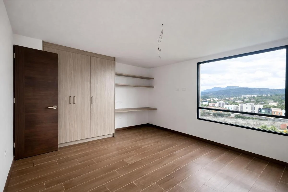 Casa con Jardin y Terraza en Venta en Tumbaco La Viña Alta — imagen 7
