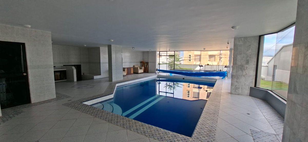 Vendo Amplio Departamento de 3 D + Estudio en Jardines del Batán | Piscina | 2 Parqueaderos | Bodega — imagen 10