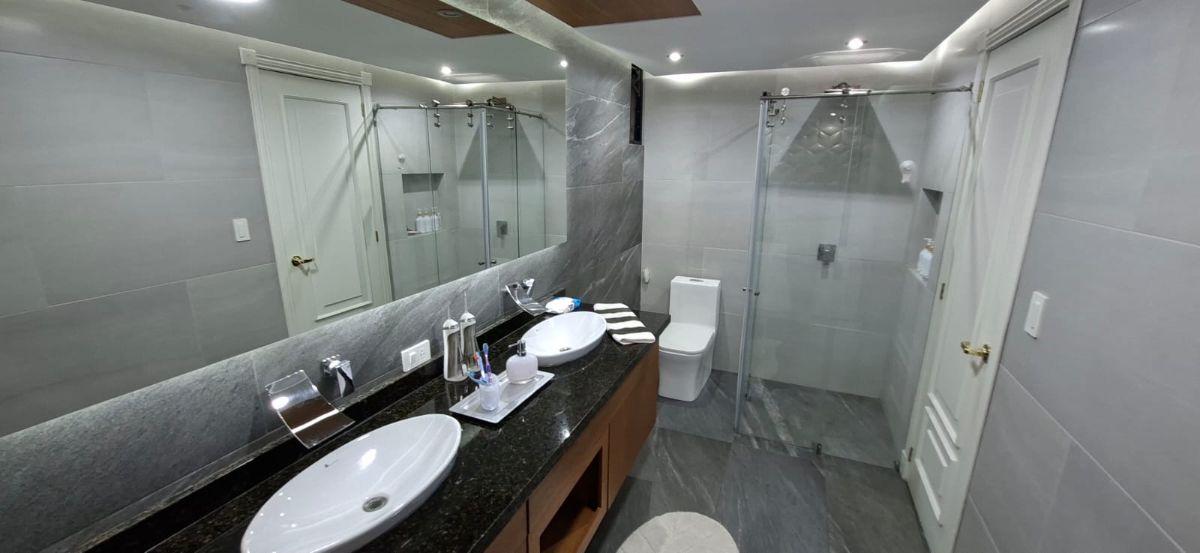 Vendo Amplio Departamento de 3 D + Estudio en Jardines del Batán | Piscina | 2 Parqueaderos | Bodega — imagen 5