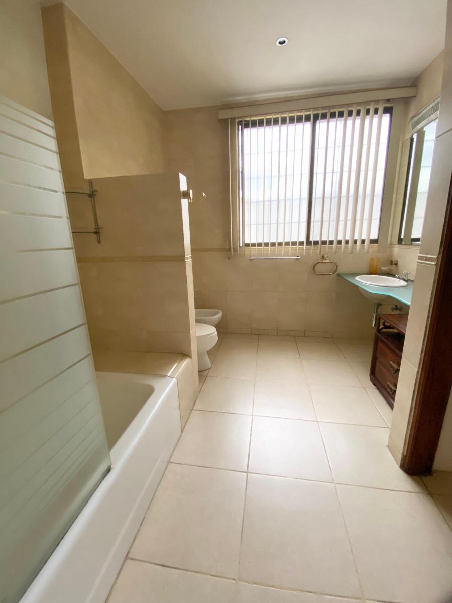 Casa de 495 m² con 3 Dorm. en Venta en Los Olivos, Guayas — imagen 9