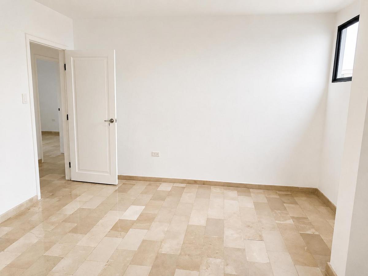 Departamento de 3 Dorm. con Terraza Privada en Venta, Entre Rios – Samborondon, Guayas — imagen 3