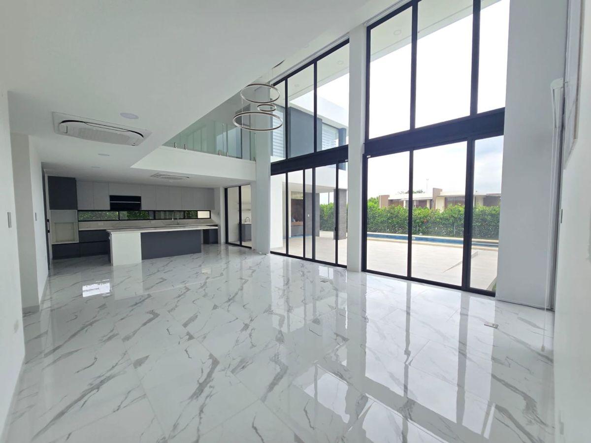 Casa de Venta en Montecristi Manabi Ecuador, Manabí — imagen 2