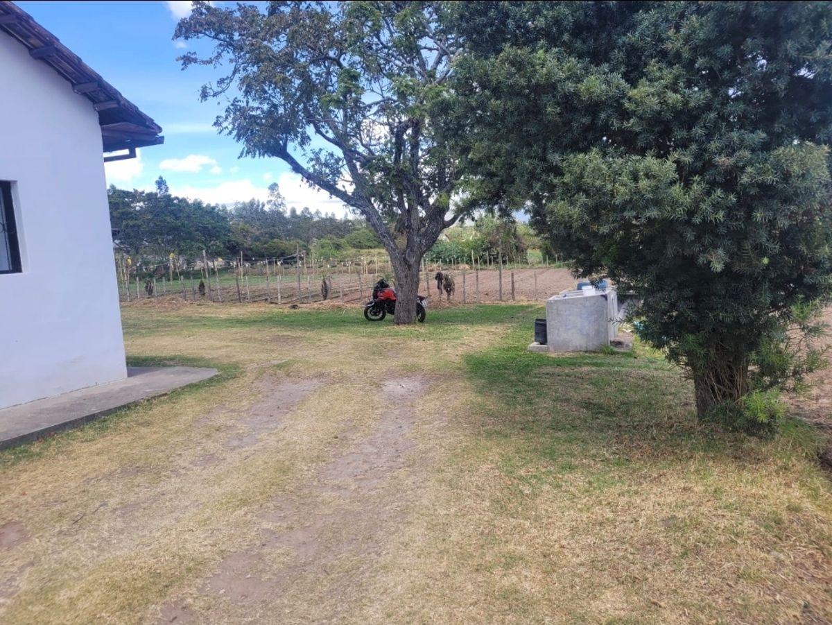 Terreno Plano de 6800 m² en Venta en Tababela — imagen 3