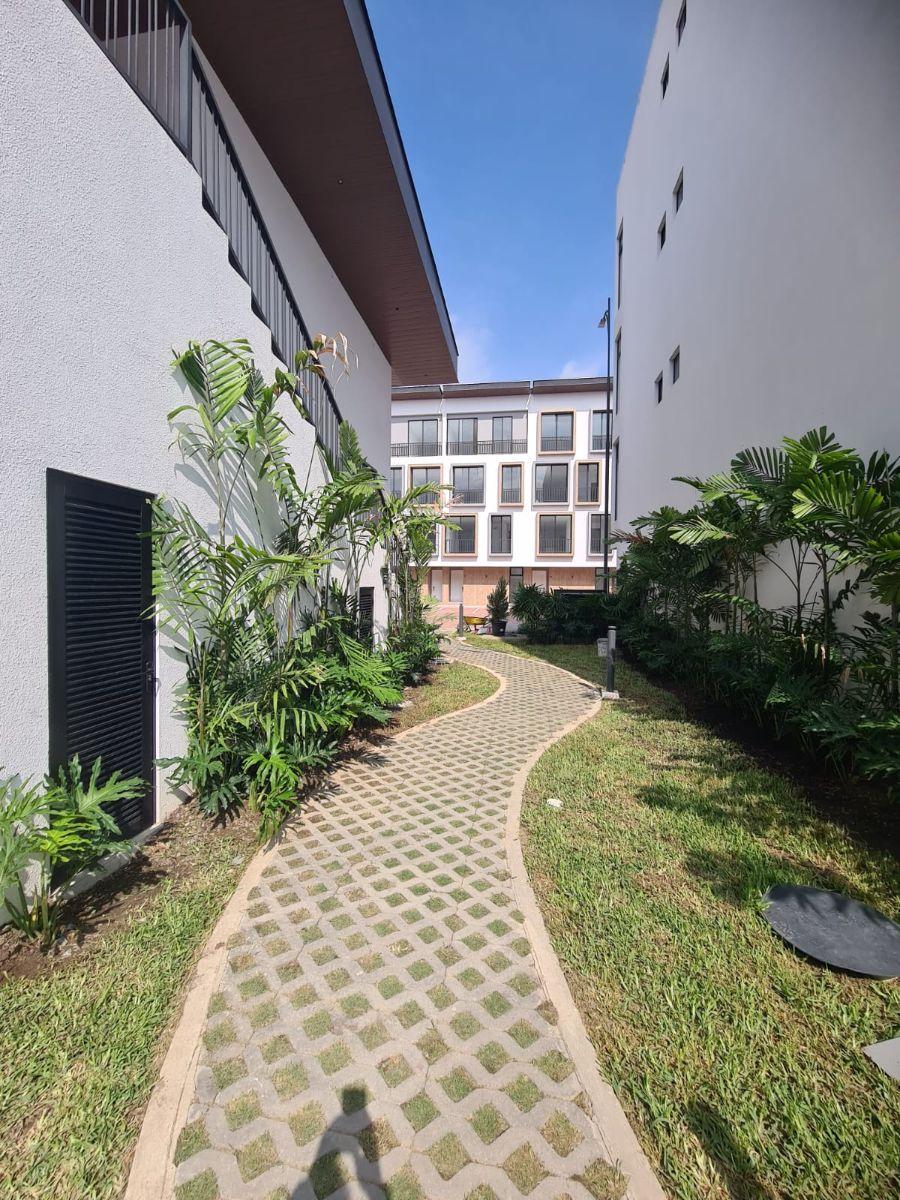 Departamento en Venta Nuevo Samborondón | Barranca Apartments Planta Baja con Patio, Guayas — imagen 2