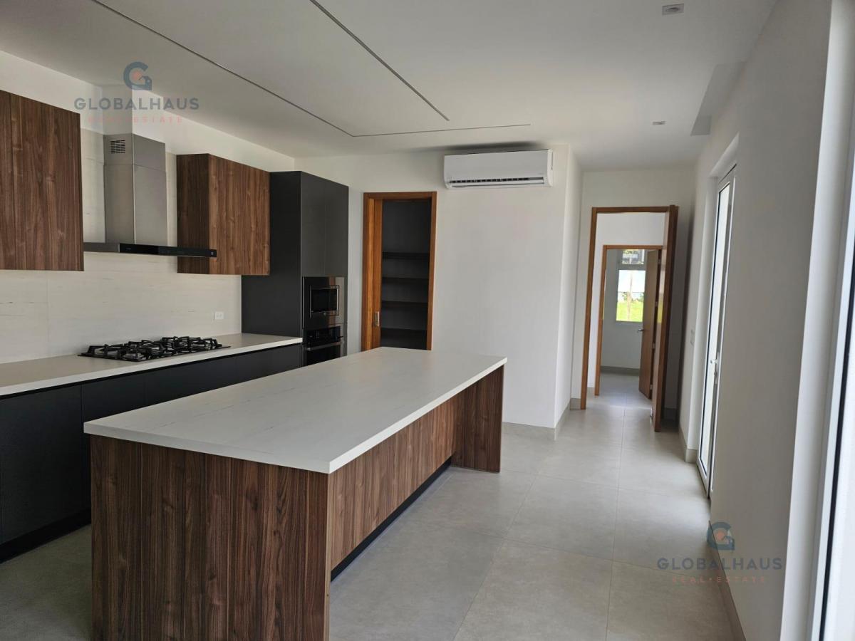 Venta de Casa en Proyecto en Aires Norte, 4 Habitaciones Samborondón V. J. Guayas — imagen 6