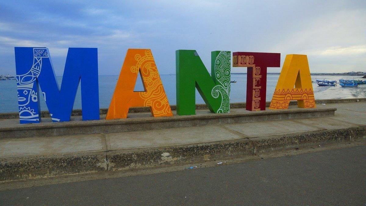 Venta de Terreno con Casa en Manta Vanc, Manabí — imagen 3