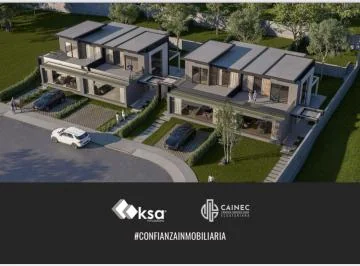 Venta Casa con Jardín 220 m² y Hab Master en Pb en Urbanización Privada - Collaqui Tumbaco — imagen 2