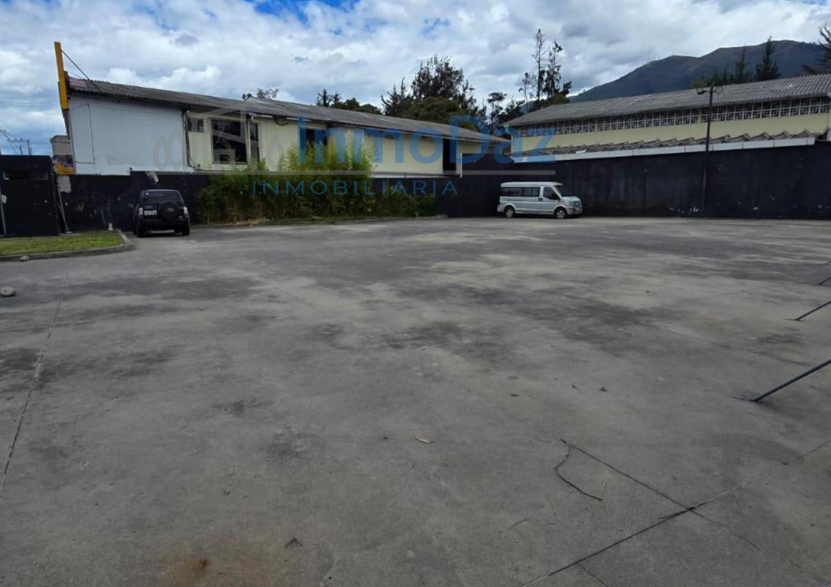 Vendo Terreno en Quito Sector de La Kennedy, Av Galo Plaza Lasso — imagen 3