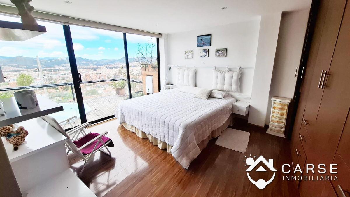 Amplio y Elegante Departamento en Venta, con Una Magnifica Vista Panorámica a La Ciudad, Azuay — imagen 3
