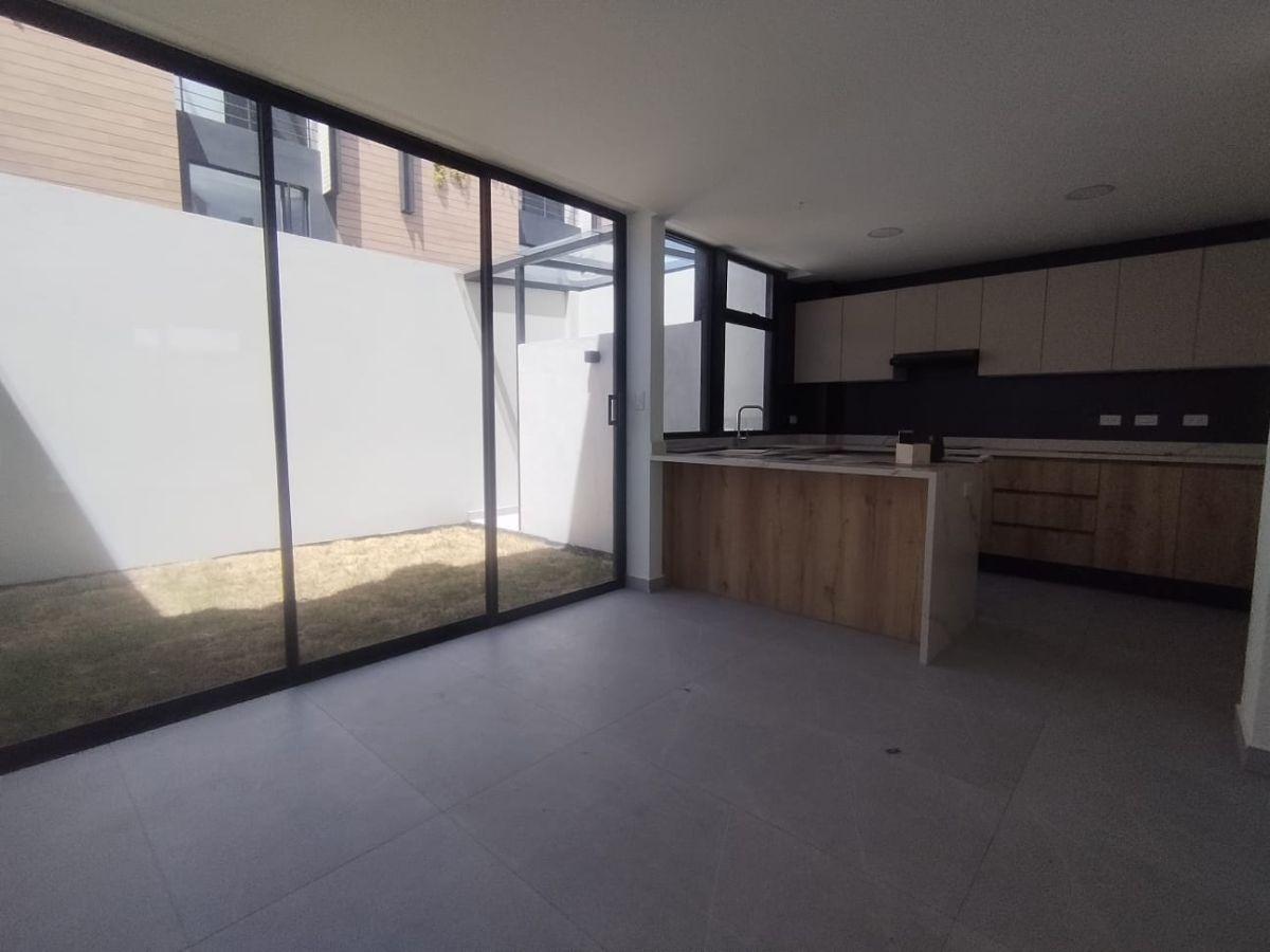 Casa de 128 m² con 3 Dorm. en Venta en Tumbaco — imagen 8