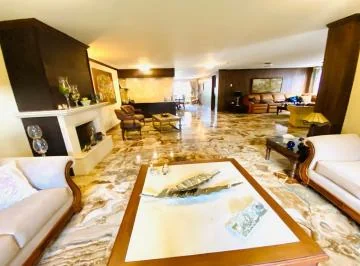 Hermosa Casa de Venta en La Kennedy Quito! — imagen 5