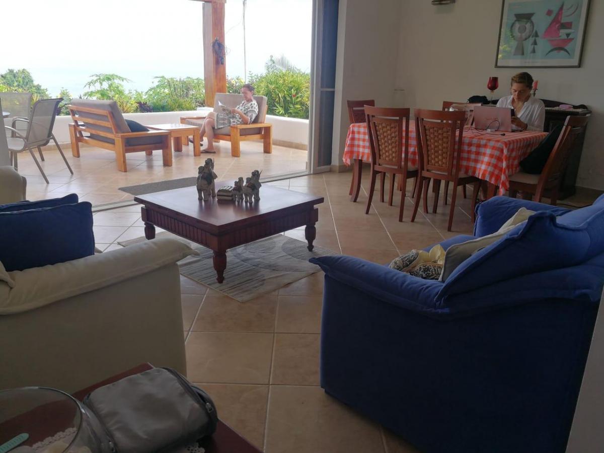 Vendo Departamento en Casa Blanca, Same, Parte Alta de La Alameda — imagen 2