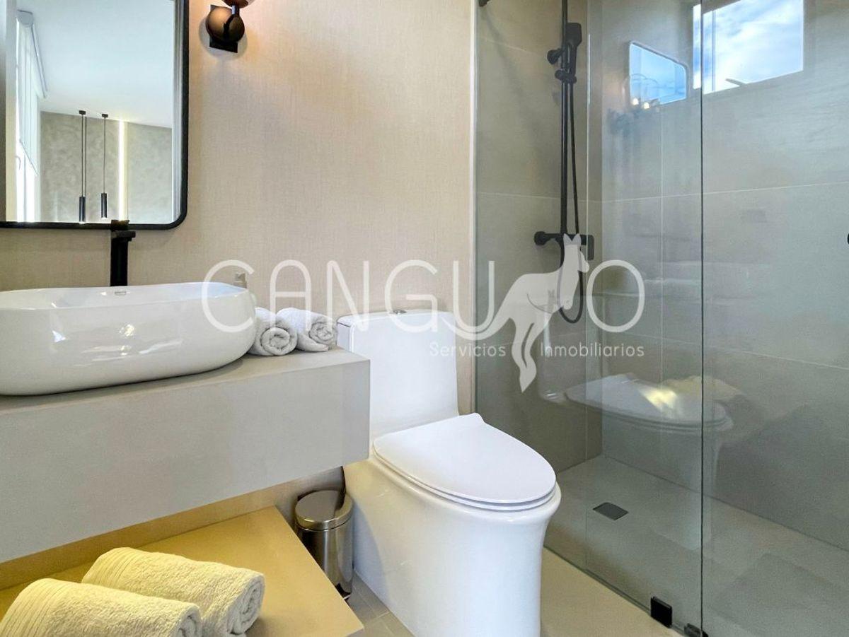 Casa Nueva en Tumbaco con Dormitorio en Planta Baja — imagen 3