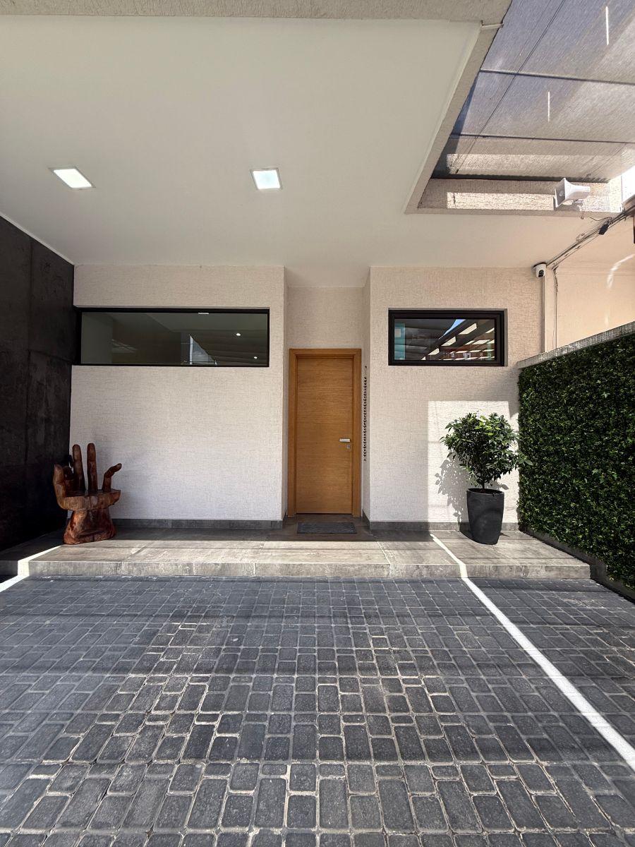 Casa Moderna con 3 Habitaciones y Estudio, Amplia, Excelente Ubicación en Yanazarapata — imagen 7