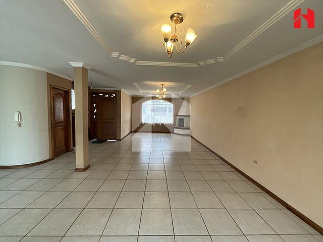 Vendo Hermosa Casa en Cuenca - Sector Totoracocha (Cv3898), Azuay — imagen 7