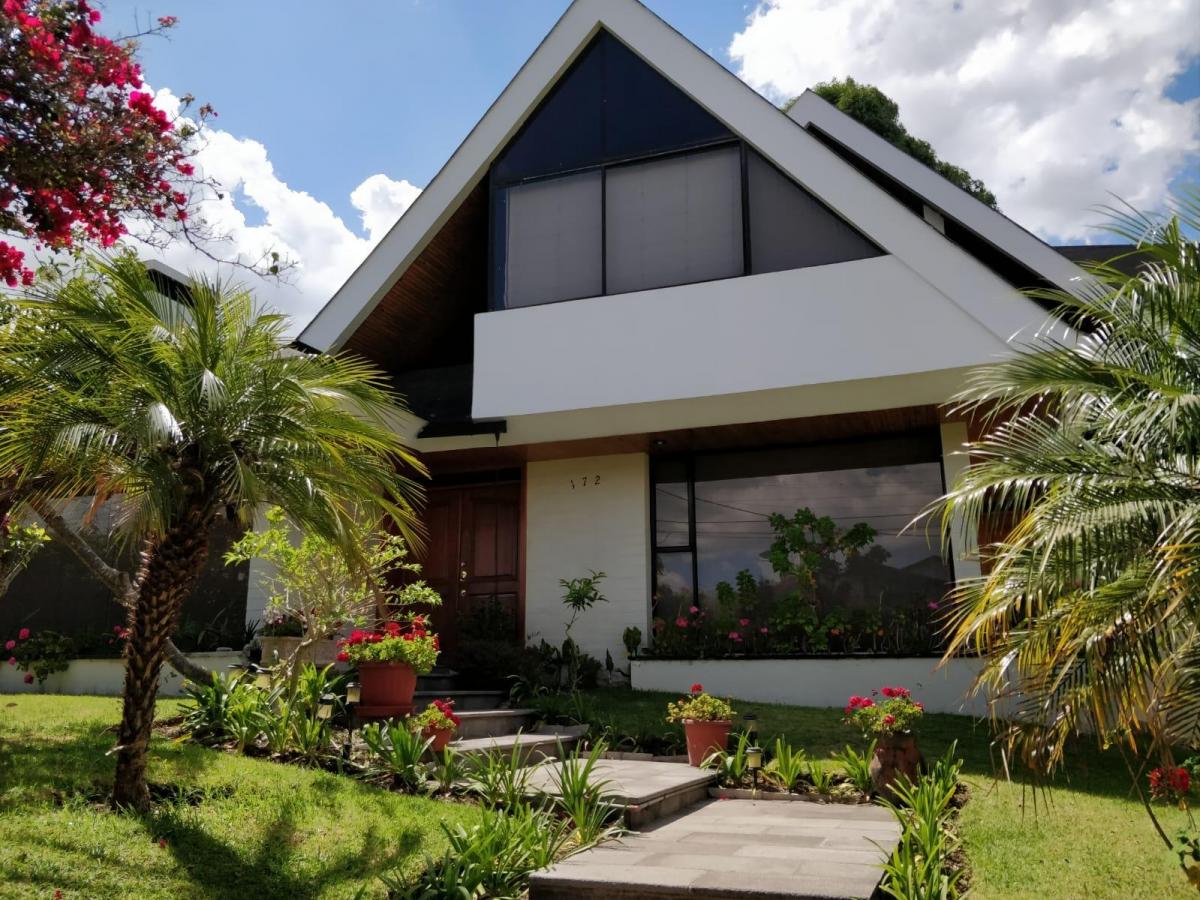 Cumbayá, Av pampite, Usfq, Oportunidad Constructores, Inversores, Casa en Venta en Urbanización — imagen 10