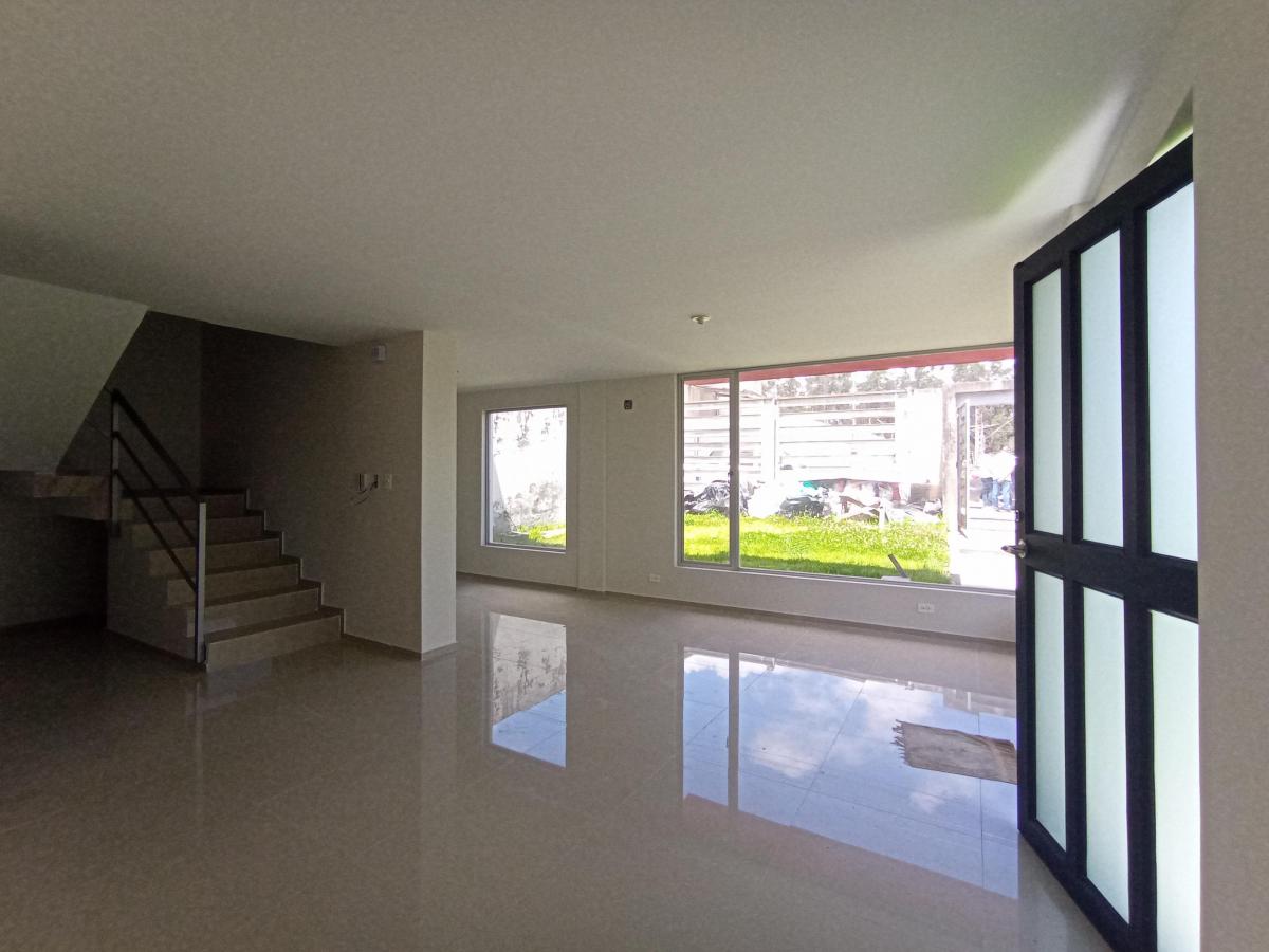 ¡Tu Inversión en Alangasi (Concepción): 2 Casas de 140 m² Para Familias — imagen 6
