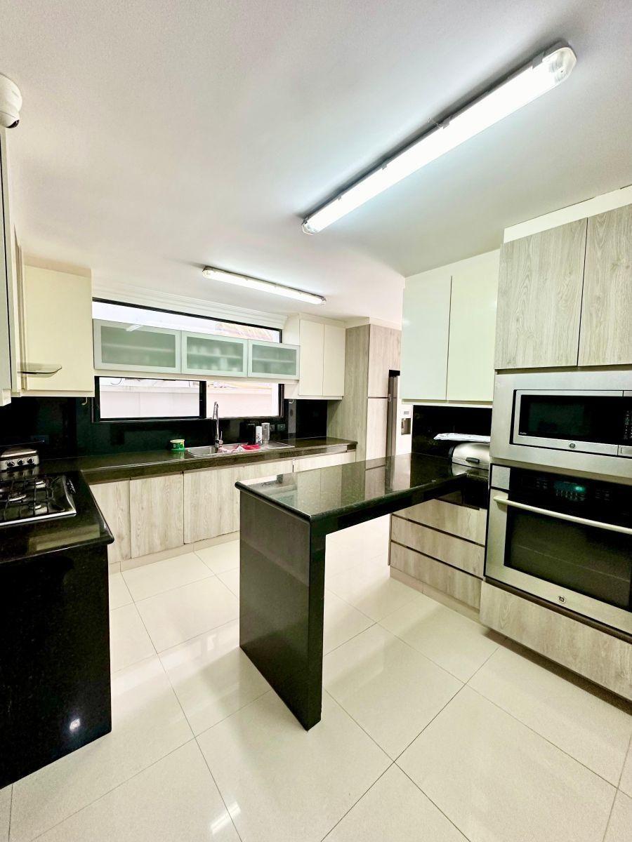 Samborondón Km 7 Vista Sol Casa de Venta, Guayas — imagen 9