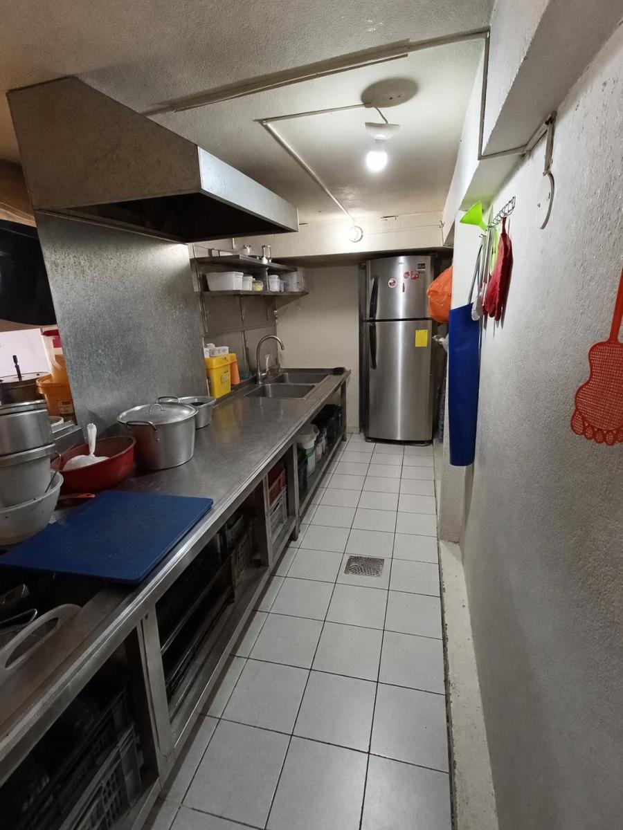 Vendo de Oportunidad Local Comercial Sector La Pradera — imagen 2