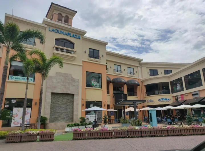 Local Comercial de Venta en Centro Comercial Laguna Plaza, Vía a La Costa. Guayas — imagen 1