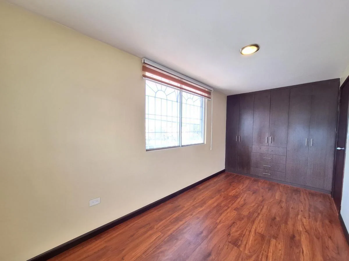Acogedor Departamento en Venta, 2 Dorm., Ponceano - Carcelén Alto. Provincia de Pichincha — imagen 3