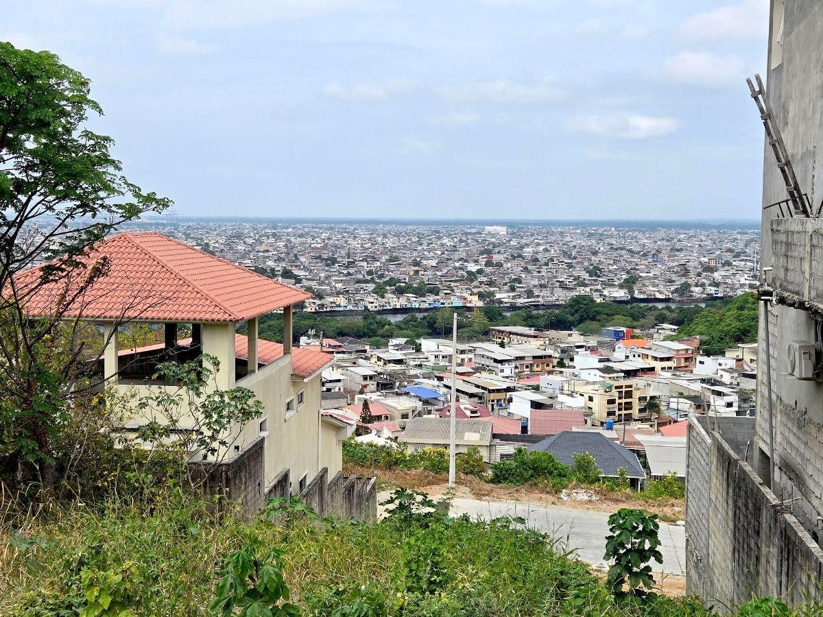 Terreno en Venta de 250 m² (10x25)m - Bellavista Alta, Conjunto Cerrado. Norte de Guayaquil, Guayas — imagen 8