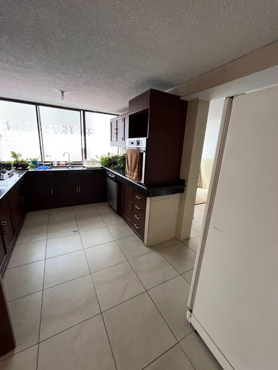 En Venta Departamento Duplex - Sector La Carolina — imagen 5