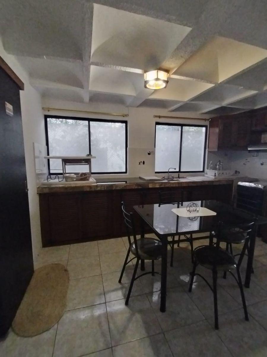 En Venta Departamento - Sector Guapulo — imagen 3